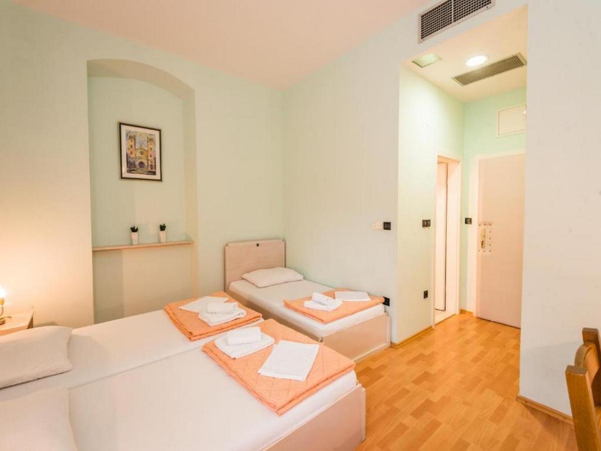 Guesthouse Aurora Trpanj Ngoại thất bức ảnh
